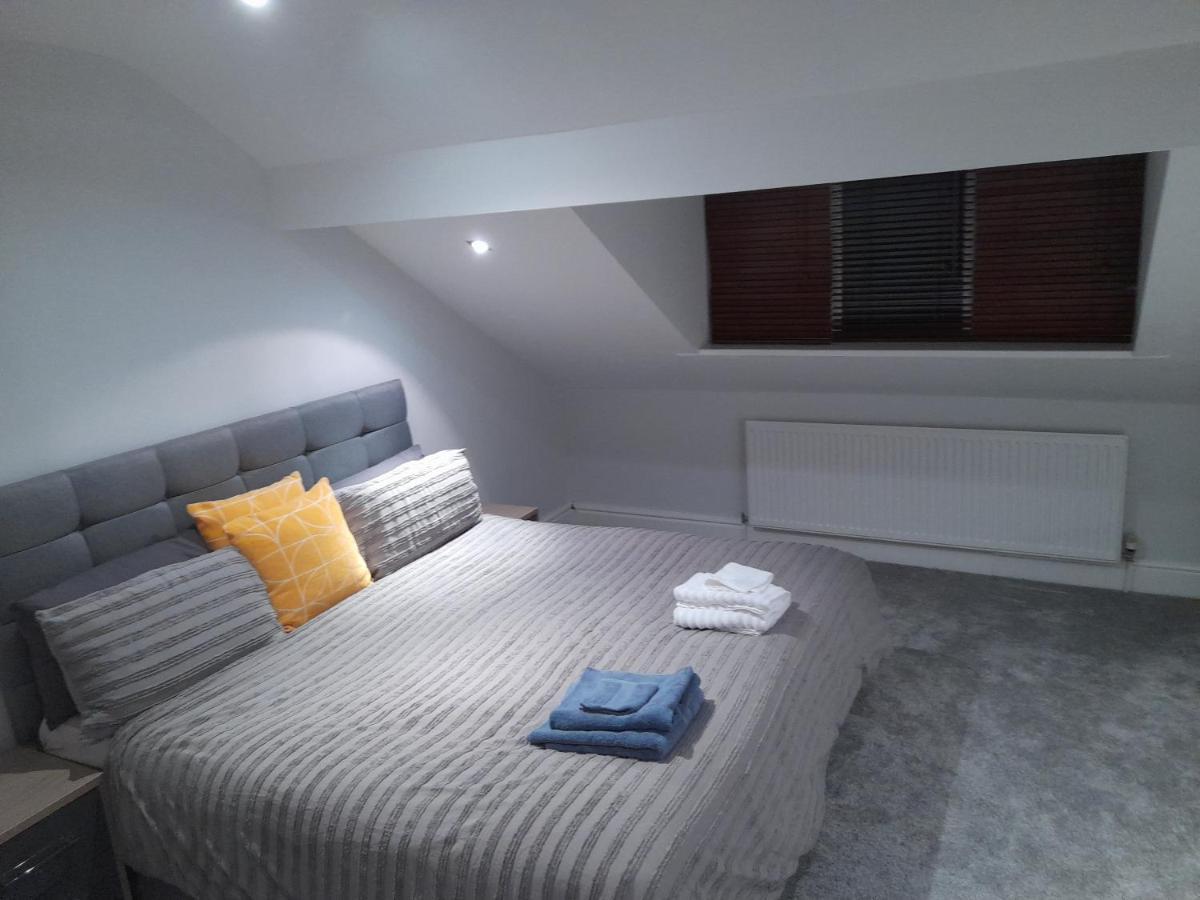 Elegant Spacious 3 Bed- Sleeps 6 -Have A Glamorous Getaway ヘイル エクステリア 写真
